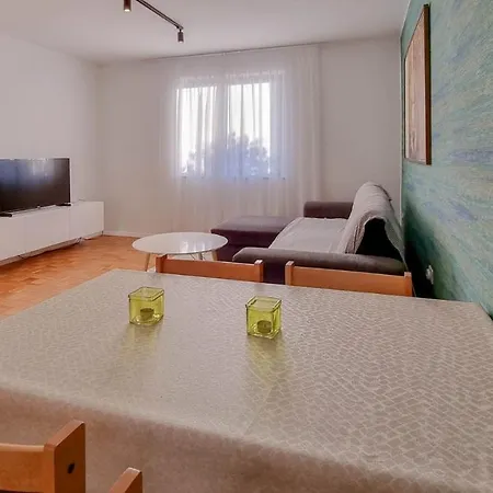 Valerian 1 Apartment